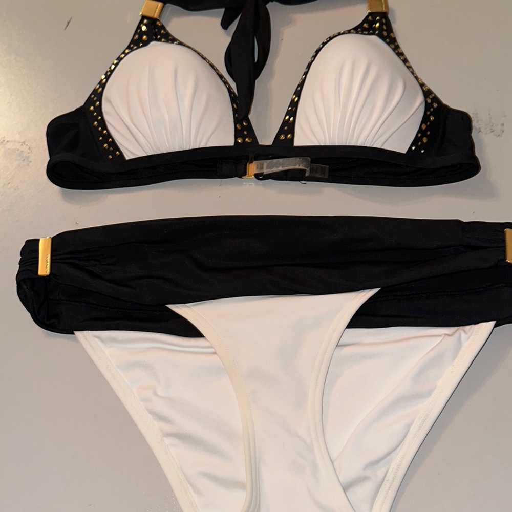 Victoria’s Secret size S/M bikini top and bottom